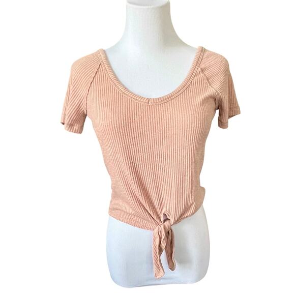 Abercrombie & Fitch Tops - 2/$20 Abercrombie & Fitch Tie Knot Front Ribbed Knit Peach Top XS Soft‎ Girl